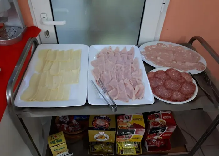 Отель Bianchi Виареджо